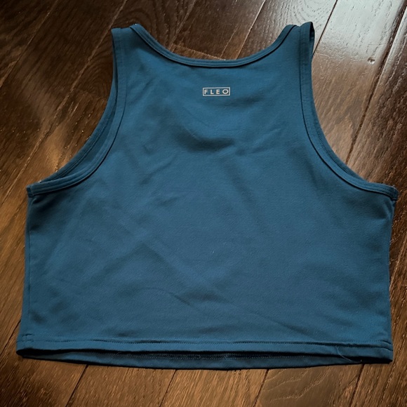 Fleo Beautiful Deep Blue/Teal Crop Top - Picture 2 of 2